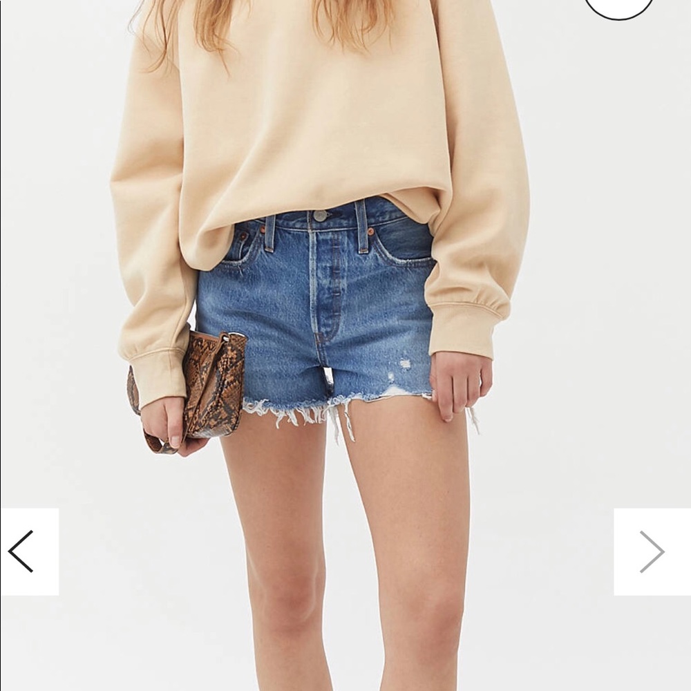 Levi’s 501 Mid Rise shorts